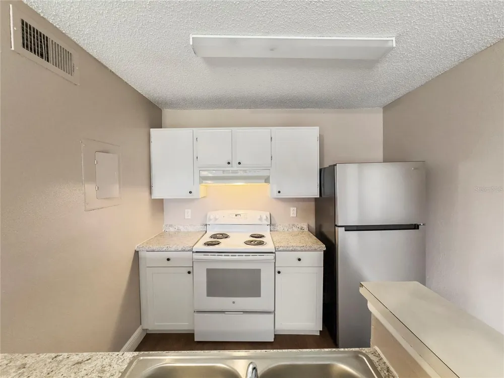 2130 CASCADES BOULEVARD #204 Kissimmee, FL 34741