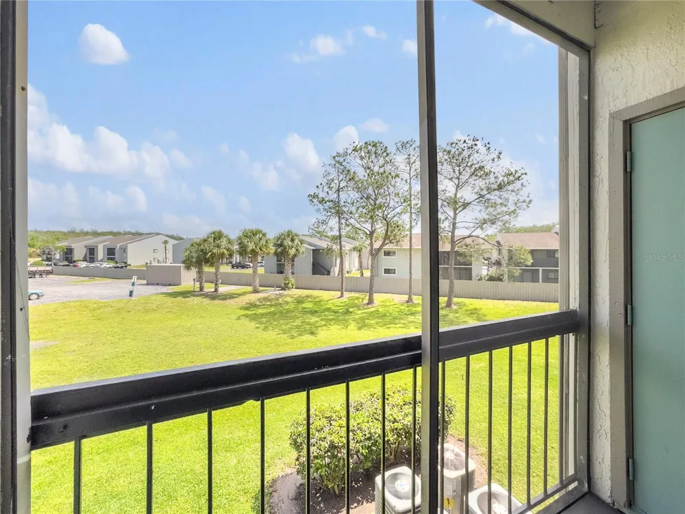 2130 CASCADES BOULEVARD #204 Kissimmee, FL 34741