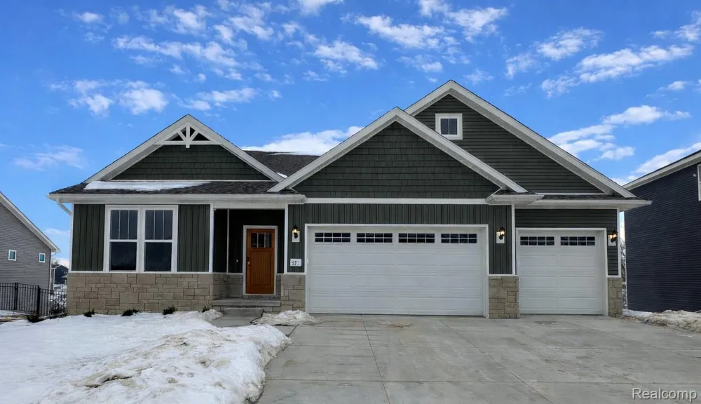 95 Gambrel Drive Marion Township, MI 48843