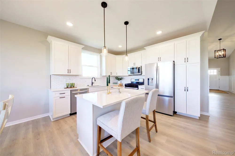 95 Gambrel Drive Marion Township, MI 48843