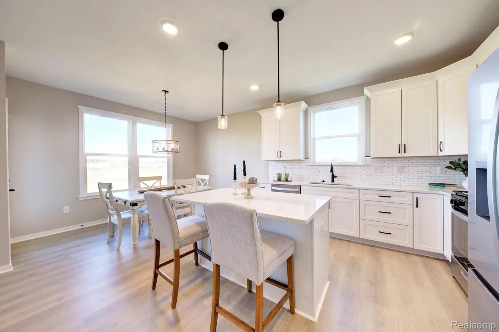 95 Gambrel Drive Marion Township, MI 48843