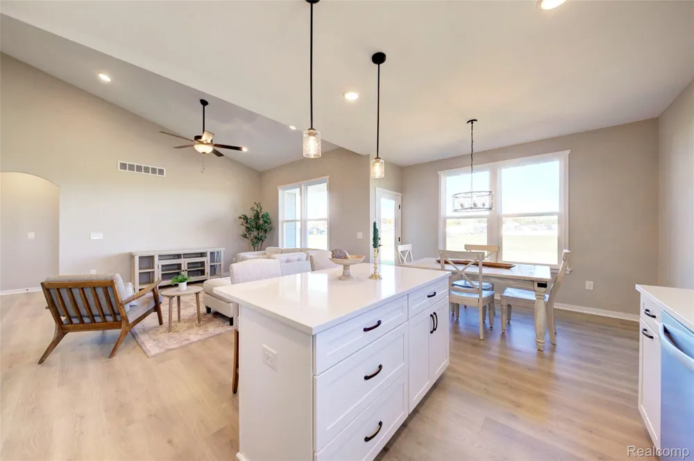 95 Gambrel Drive Marion Township, MI 48843
