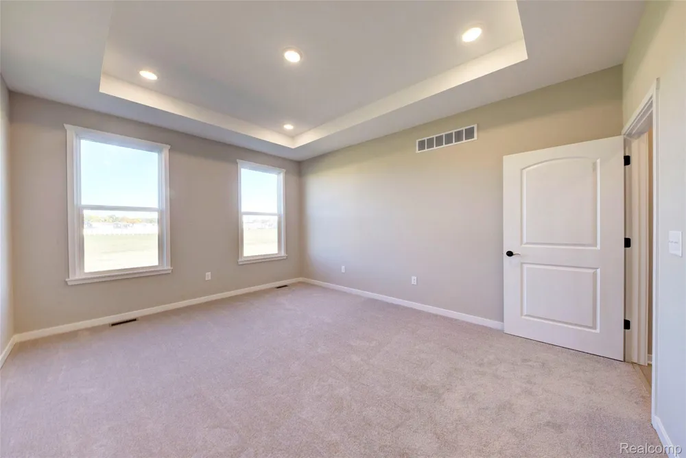 95 Gambrel Drive Marion Township, MI 48843