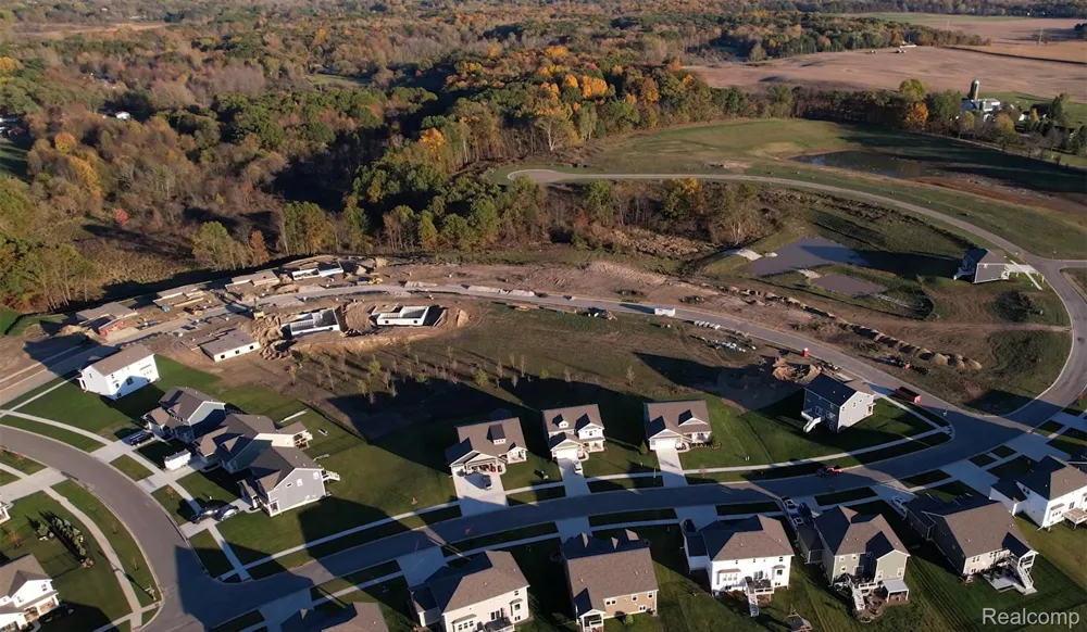 95 Gambrel Drive Marion Township, MI 48843