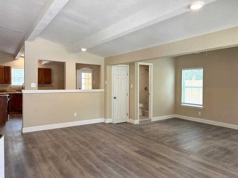 108 Jenny Kay Lane Irving, TX 75060