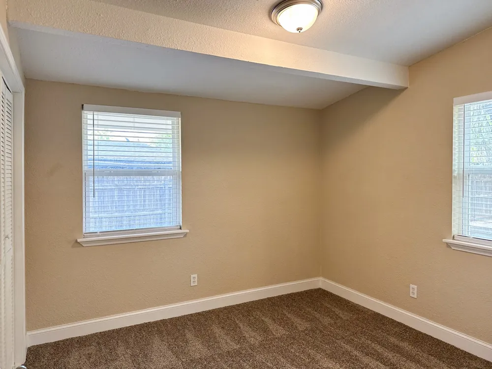108 Jenny Kay Lane Irving, TX 75060