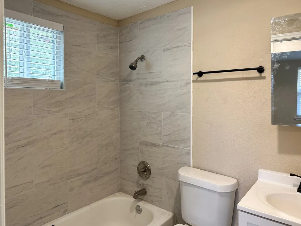 108 Jenny Kay Lane Irving, TX 75060