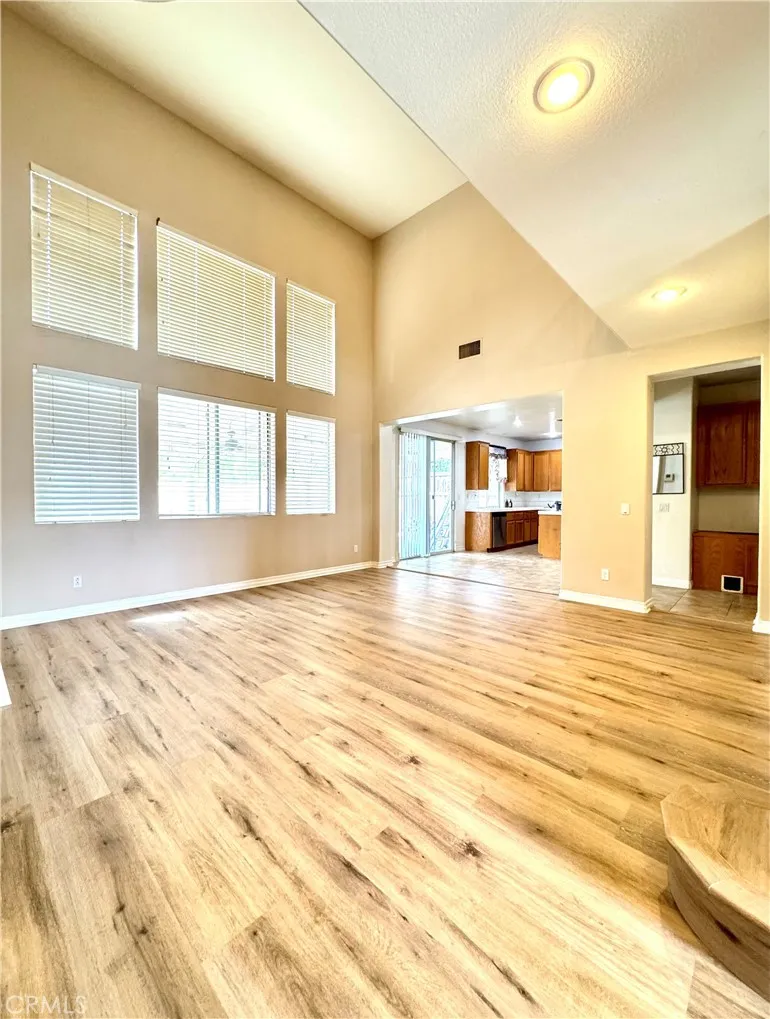 7223 Silverwood Dr Eastvale, CA 92880