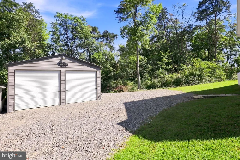 522 NESTLE QUARRY ROAD Falling Waters, WV 25419
