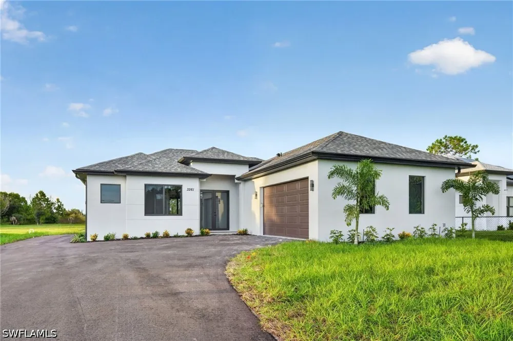 31ST AVENUE NE Naples, FL 34120