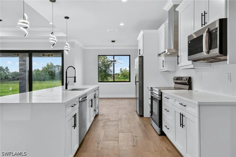 31ST AVENUE NE Naples, FL 34120