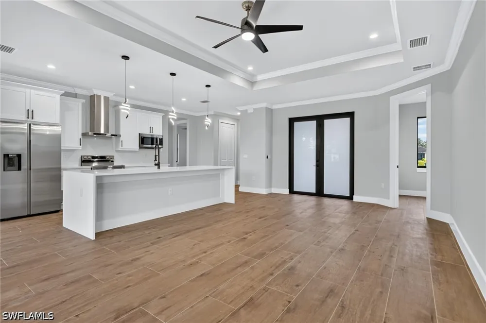 31ST AVENUE NE Naples, FL 34120