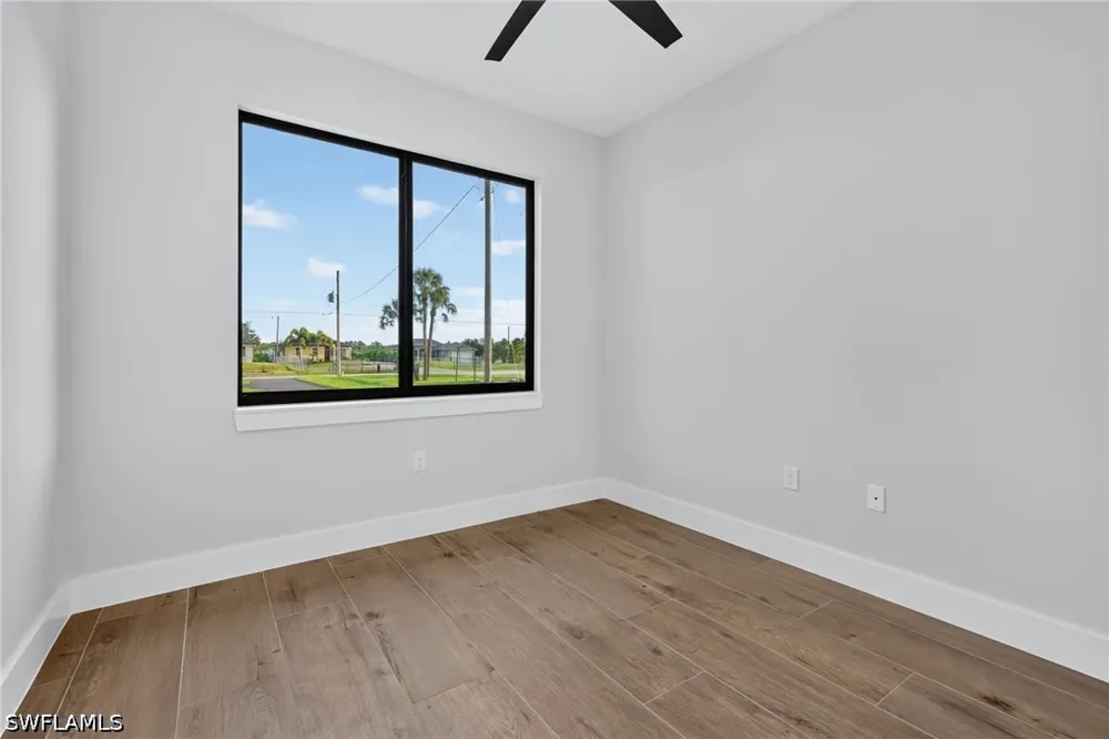 31ST AVENUE NE Naples, FL 34120