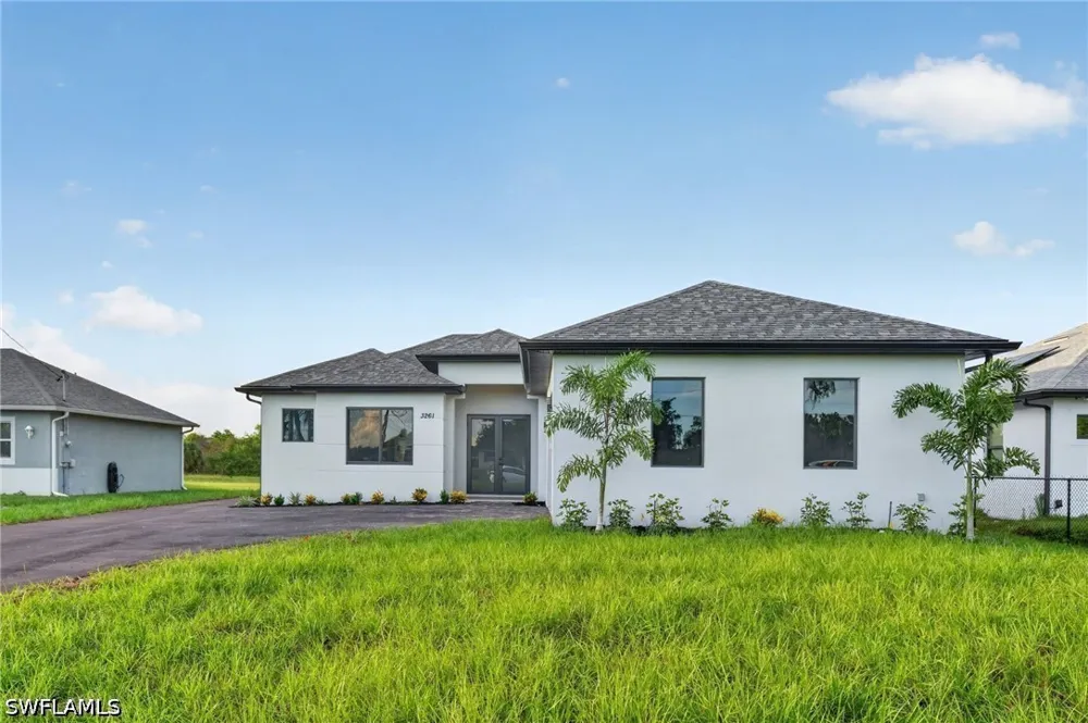 31ST AVENUE NE Naples, FL 34120