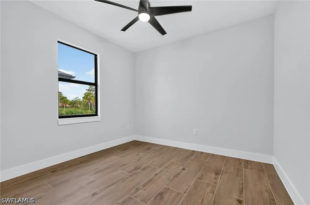 31ST AVENUE NE Naples, FL 34120