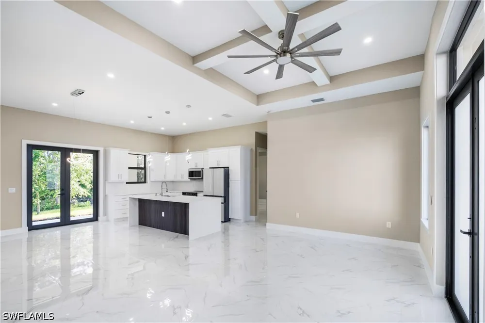 19TH STREET SW Lehigh Acres, FL 33976