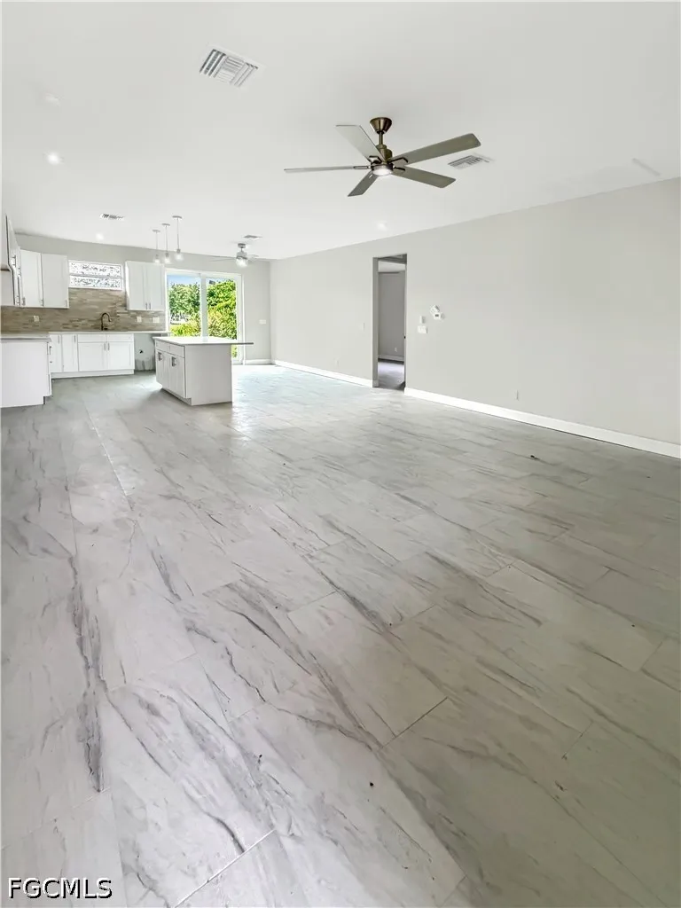 2nd Street Fort Myers, FL 33916