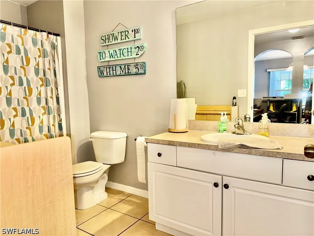 NE 19th Place Cape Coral, FL 33909