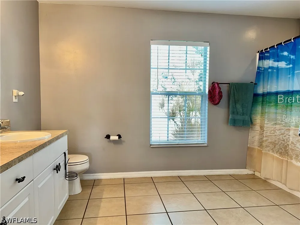 NE 19th Place Cape Coral, FL 33909