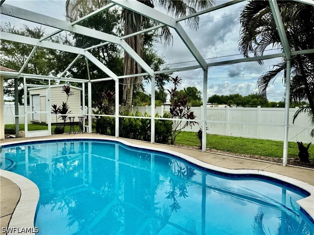 NE 19th Place Cape Coral, FL 33909