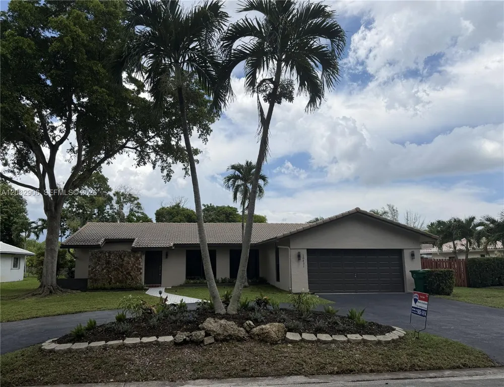 10431 NW 1st Ct Coral Springs, FL 33071