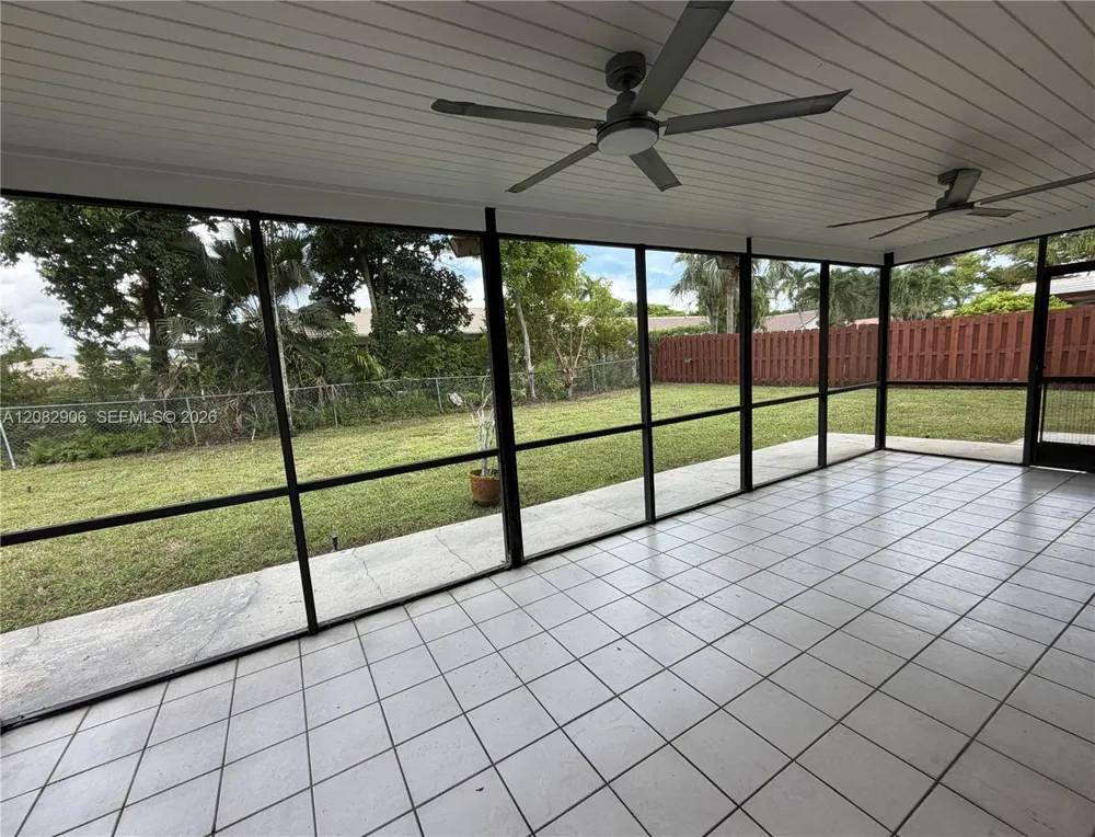 10431 NW 1st Ct Coral Springs, FL 33071