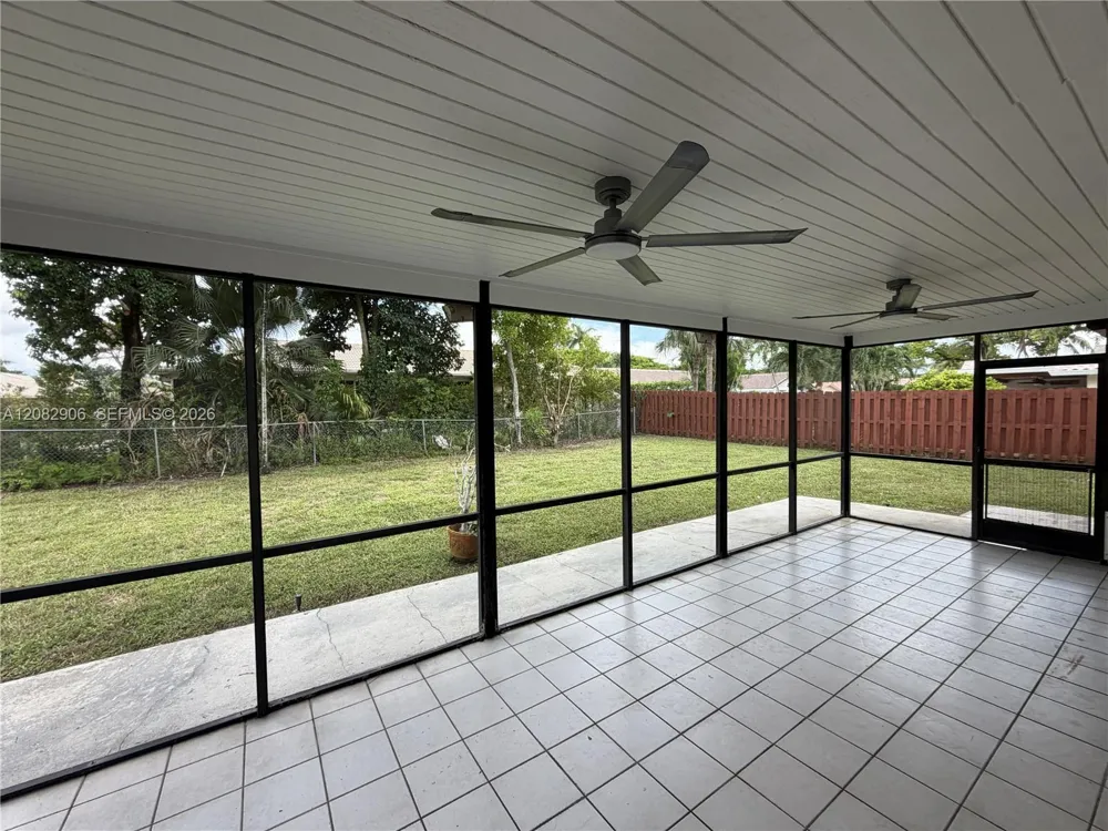 10431 NW 1st Ct Coral Springs, FL 33071