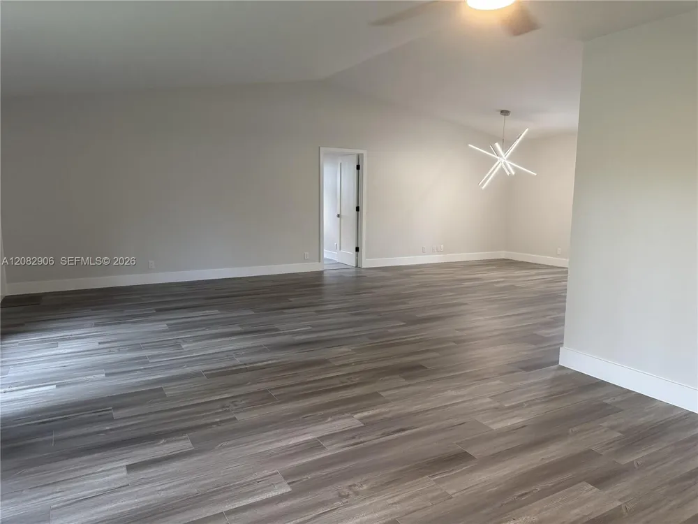 10431 NW 1st Ct Coral Springs, FL 33071