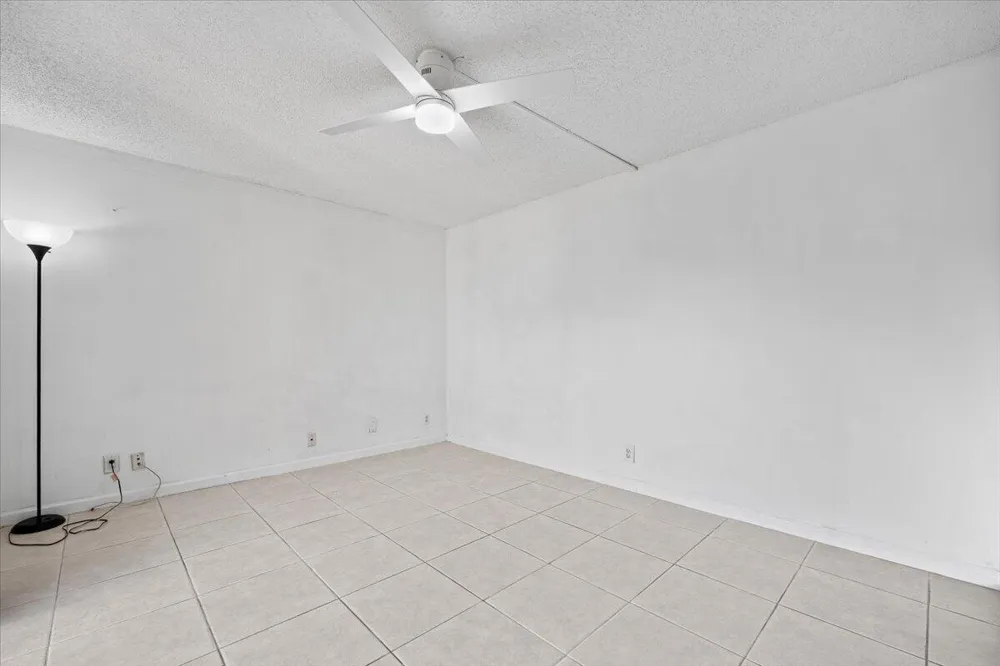 1560 FOREST LAKES CIRCLE #C West Palm Beach, FL 33406