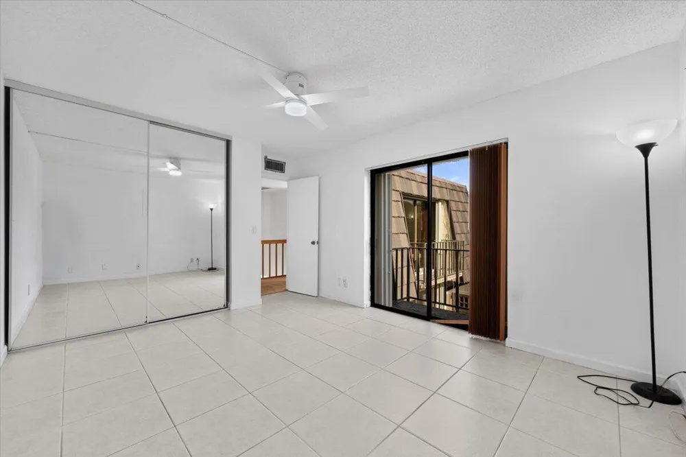 1560 FOREST LAKES CIRCLE #C West Palm Beach, FL 33406