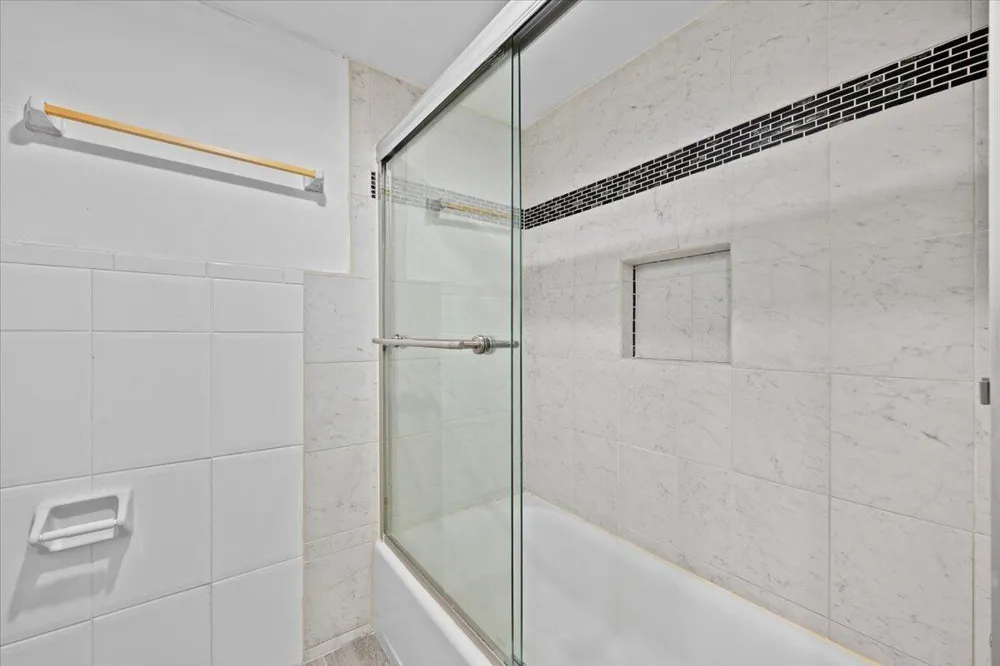 1560 FOREST LAKES CIRCLE #C West Palm Beach, FL 33406