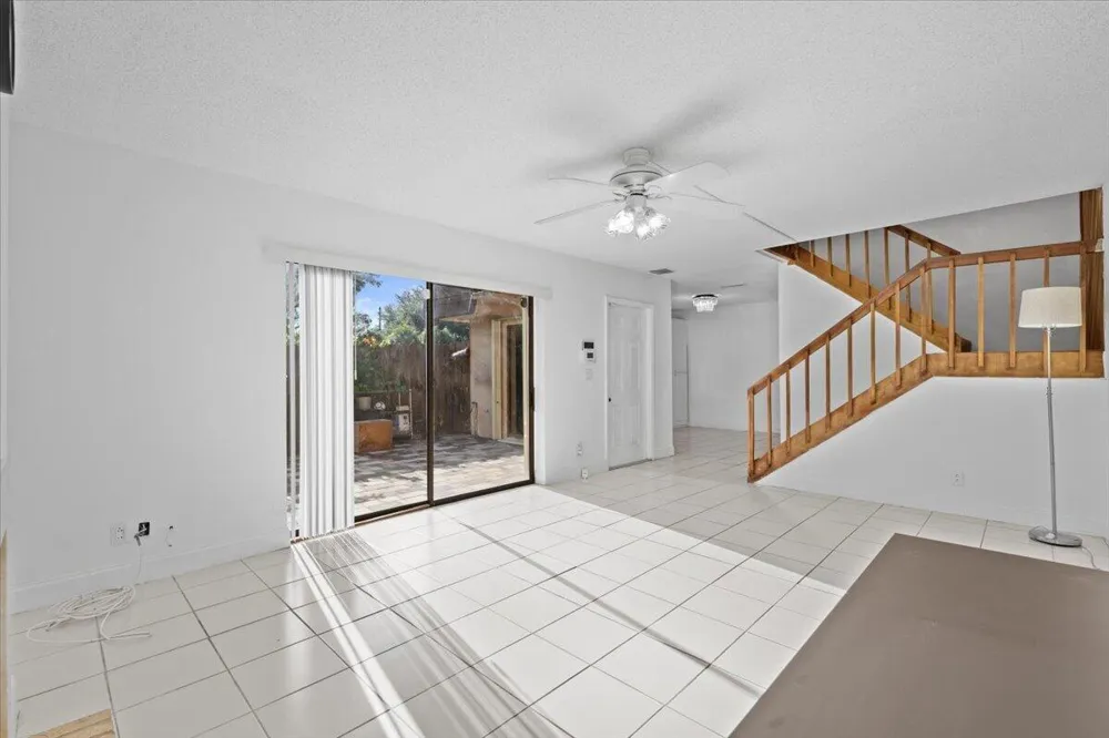 1560 FOREST LAKES CIRCLE #C West Palm Beach, FL 33406