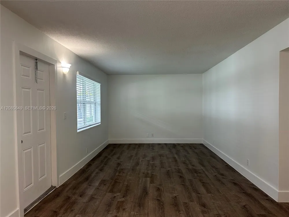 2500 Johnson St #8 Hollywood, FL 33020