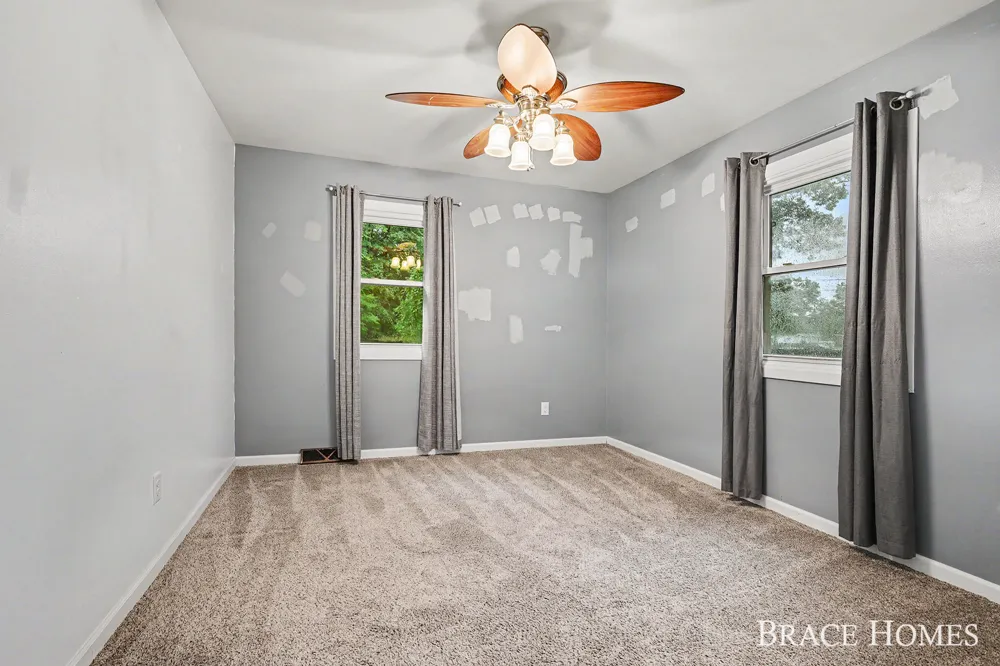 7575 Regal Avenue SE Grand Rapids, MI 49548