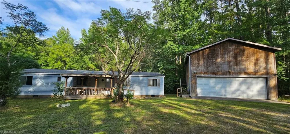6848-B Nc Highway 87 S Graham, NC 27253