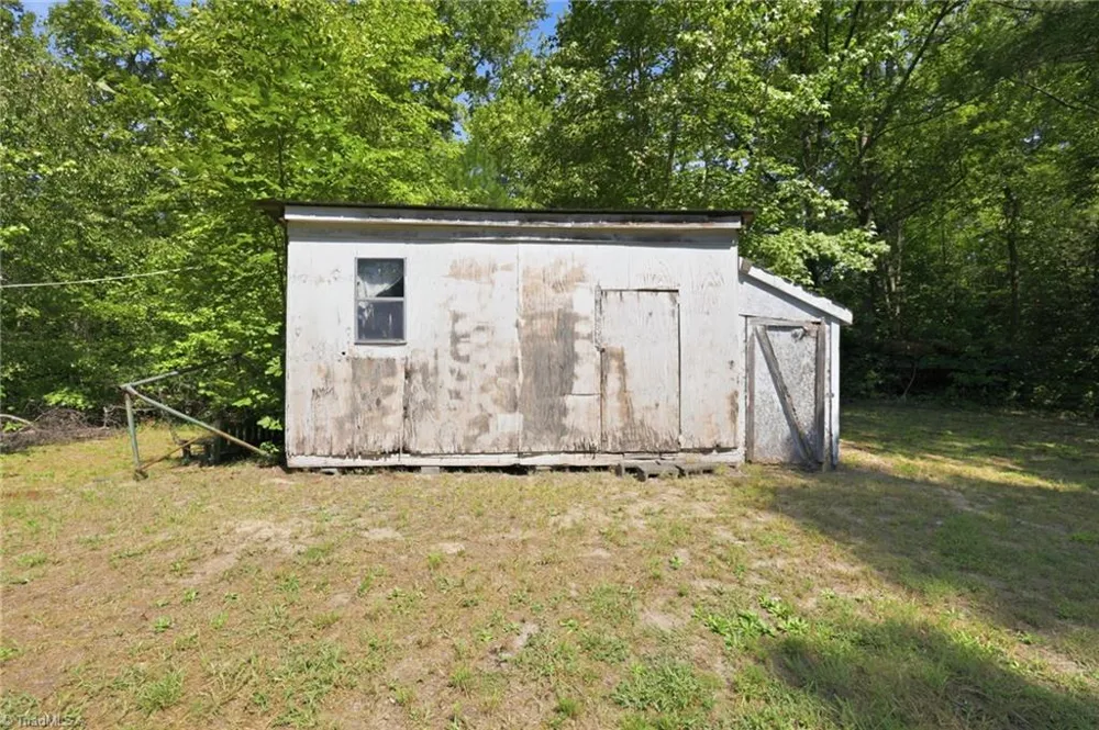 6848-B Nc Highway 87 S Graham, NC 27253