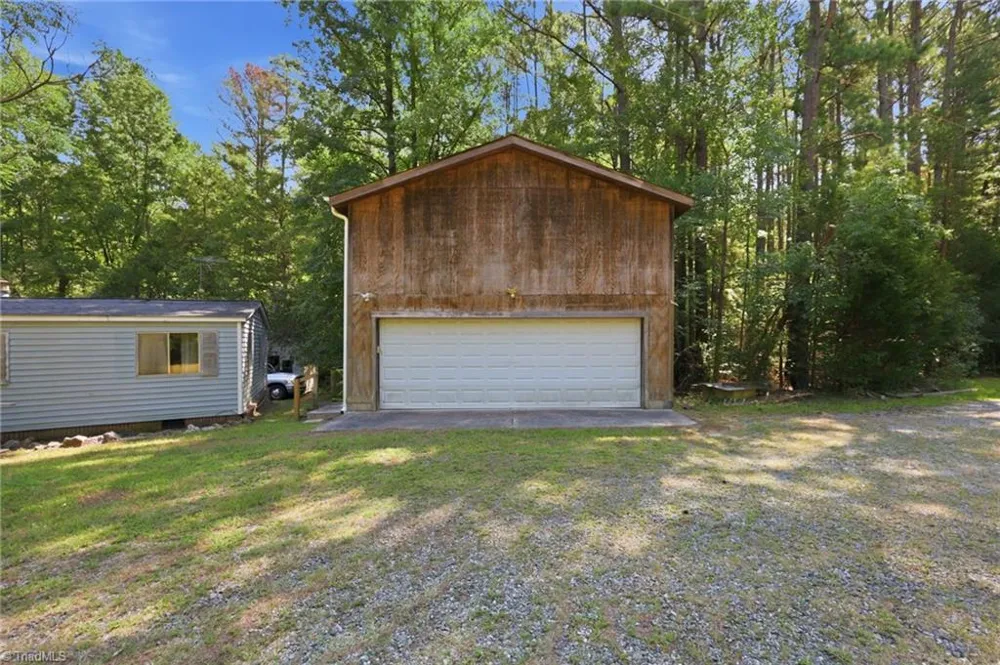 6848-B Nc Highway 87 S Graham, NC 27253