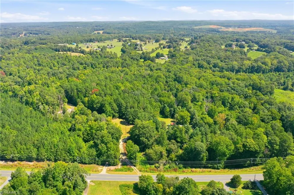 6848-B Nc Highway 87 S Graham, NC 27253