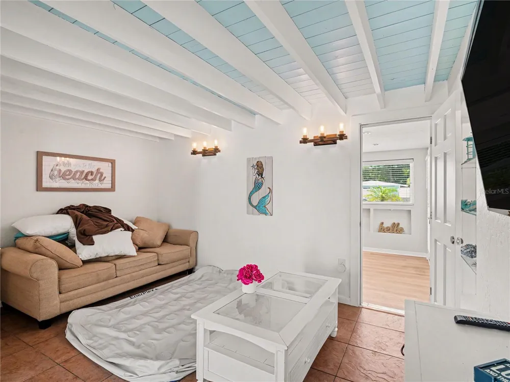 2547 BAHIA VISTA STREET Sarasota, FL 34239