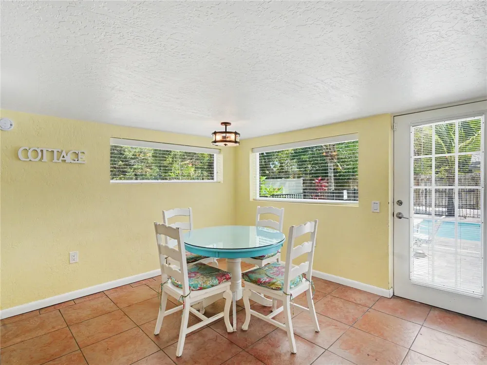 2547 BAHIA VISTA STREET Sarasota, FL 34239