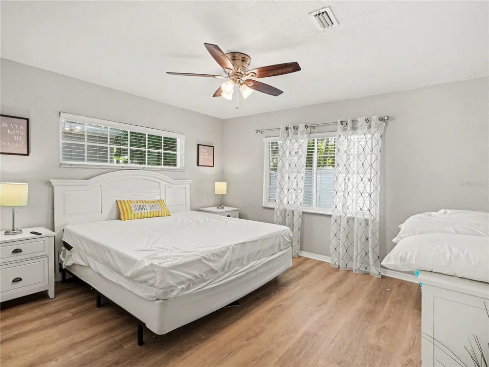 2547 BAHIA VISTA STREET Sarasota, FL 34239