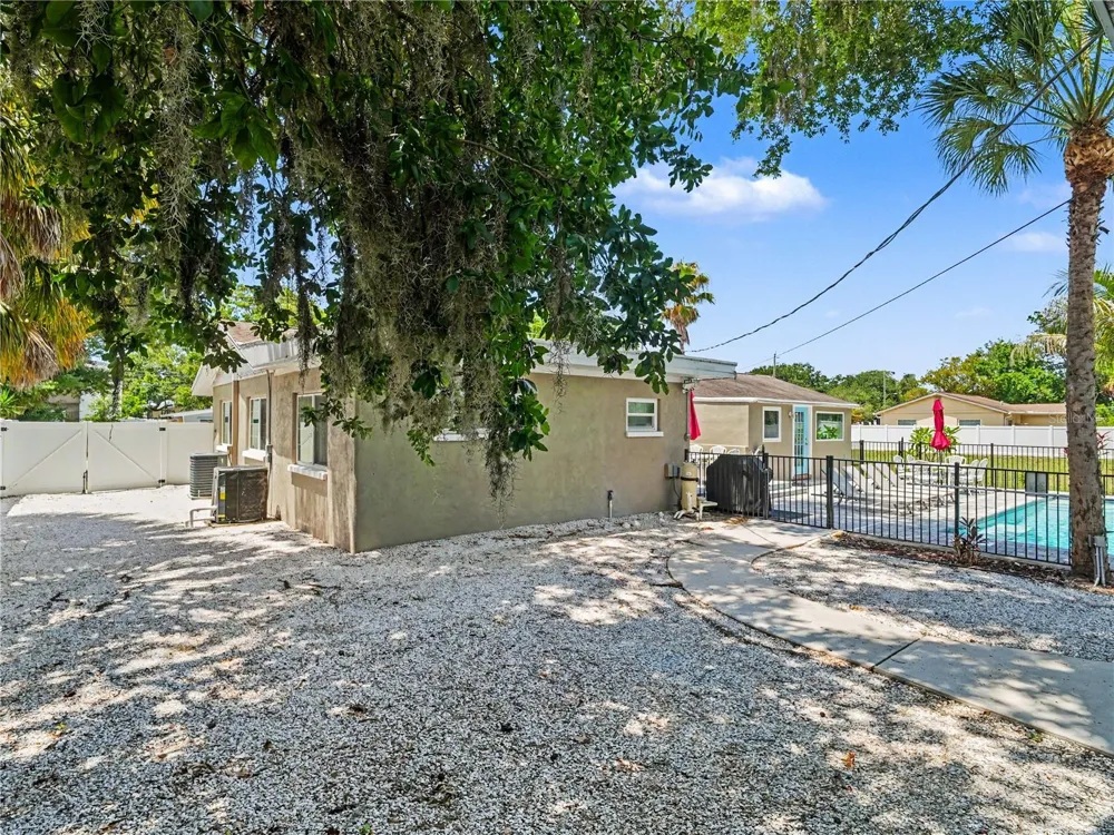 2547 BAHIA VISTA STREET Sarasota, FL 34239