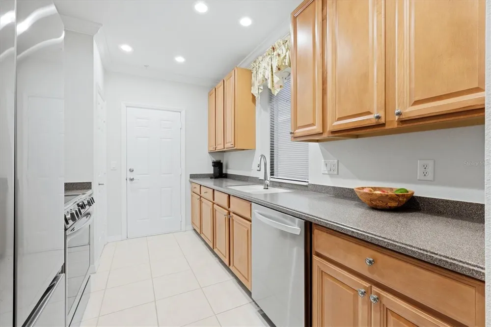 4239 OVERTURE CIRCLE Bradenton, FL 34209