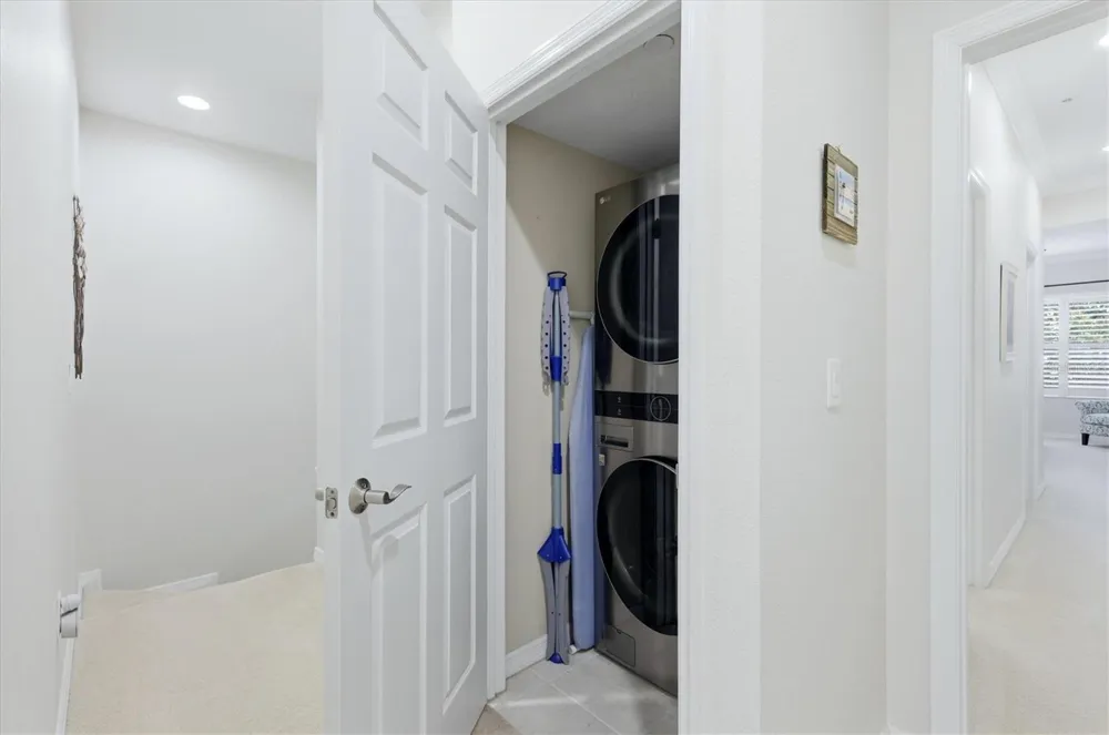 4239 OVERTURE CIRCLE Bradenton, FL 34209