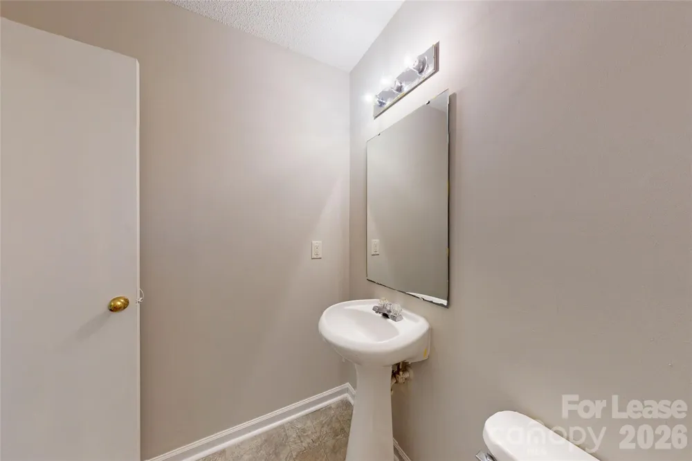 2024 Pimpernel Road Charlotte, NC 28213