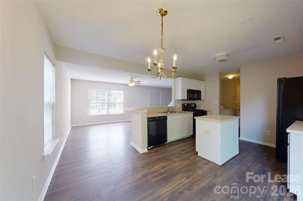 2024 Pimpernel Road Charlotte, NC 28213