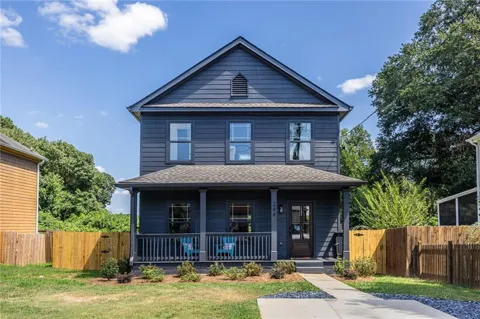 244 Milton Avenue SE