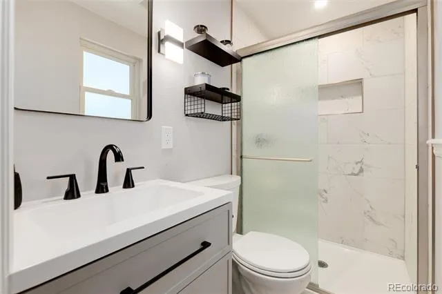 7664 S Race Street Centennial, CO 80122