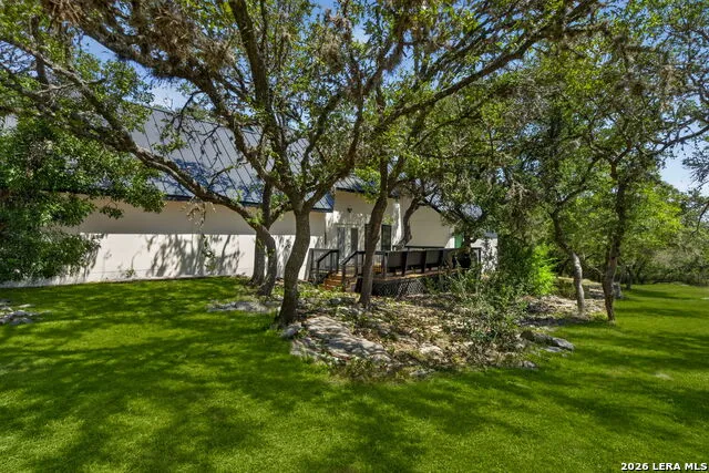 29440 RED BUD HL Fair Oaks Ranch, TX 78015
