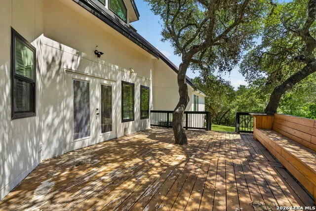 29440 RED BUD HL Fair Oaks Ranch, TX 78015